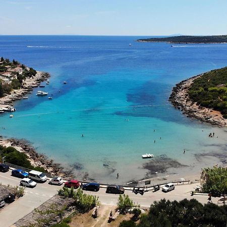Apartments By The Sea Milna, Vis - 8896 Εξωτερικό φωτογραφία
