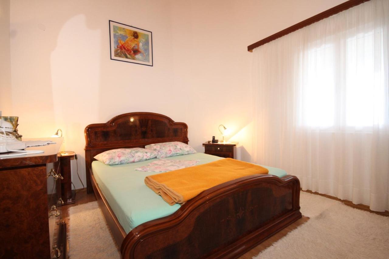 Apartments By The Sea Milna, Vis - 8896 Εξωτερικό φωτογραφία