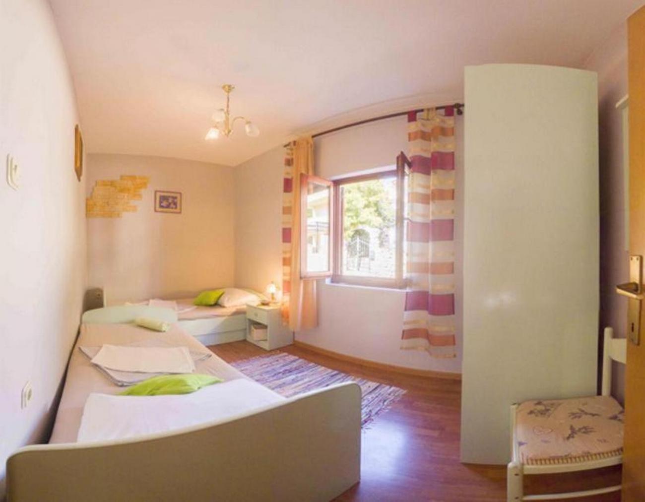 Apartments By The Sea Milna, Vis - 8896 Εξωτερικό φωτογραφία